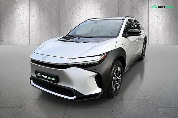 Toyota Bz4X 2022 photo 2