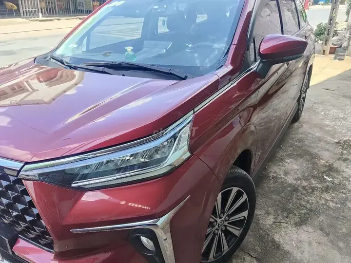 Toyota Veloz Cross