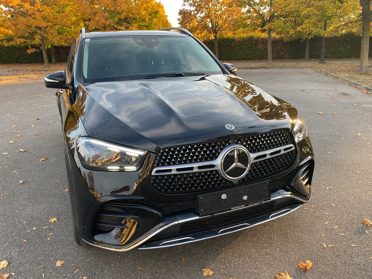 Mercedes-Benz Gle-Class 2024 photo 2