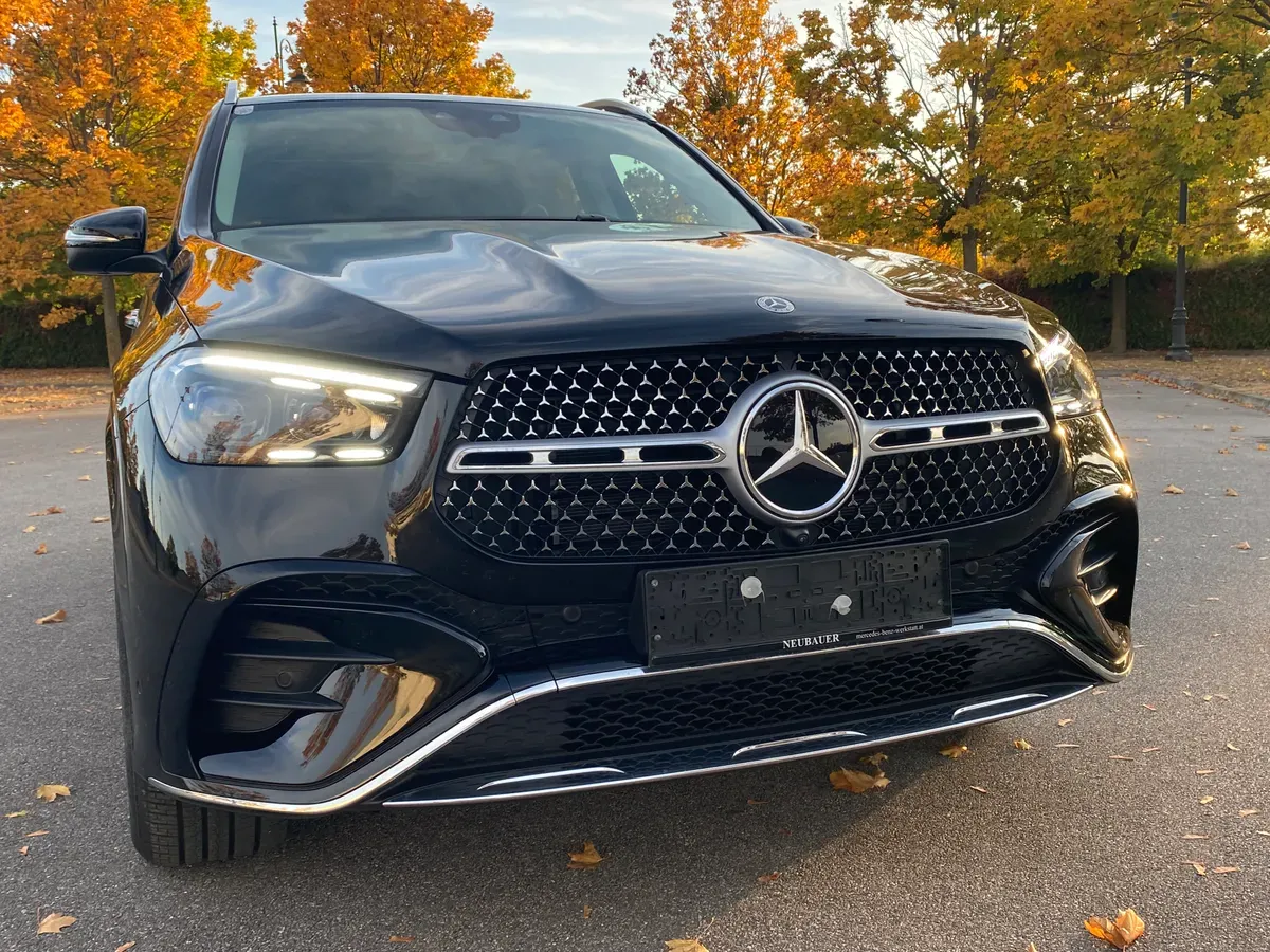 Mercedes-Benz Gle-Class 2024 photo 3