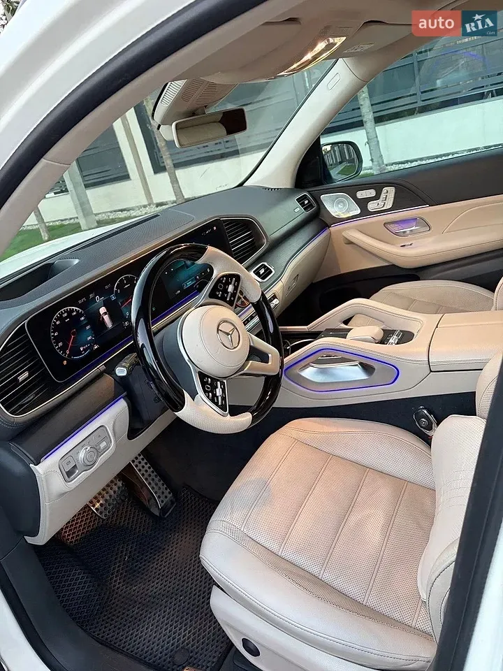 Mercedes-Benz Gls-Class 2019 photo 4