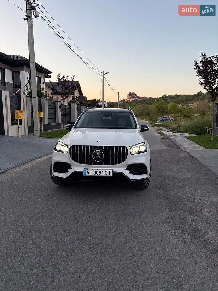 Mercedes-Benz Gls-Class 2019 photo 2