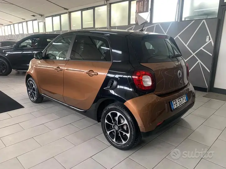 Smart Forfour 2015 photo 5