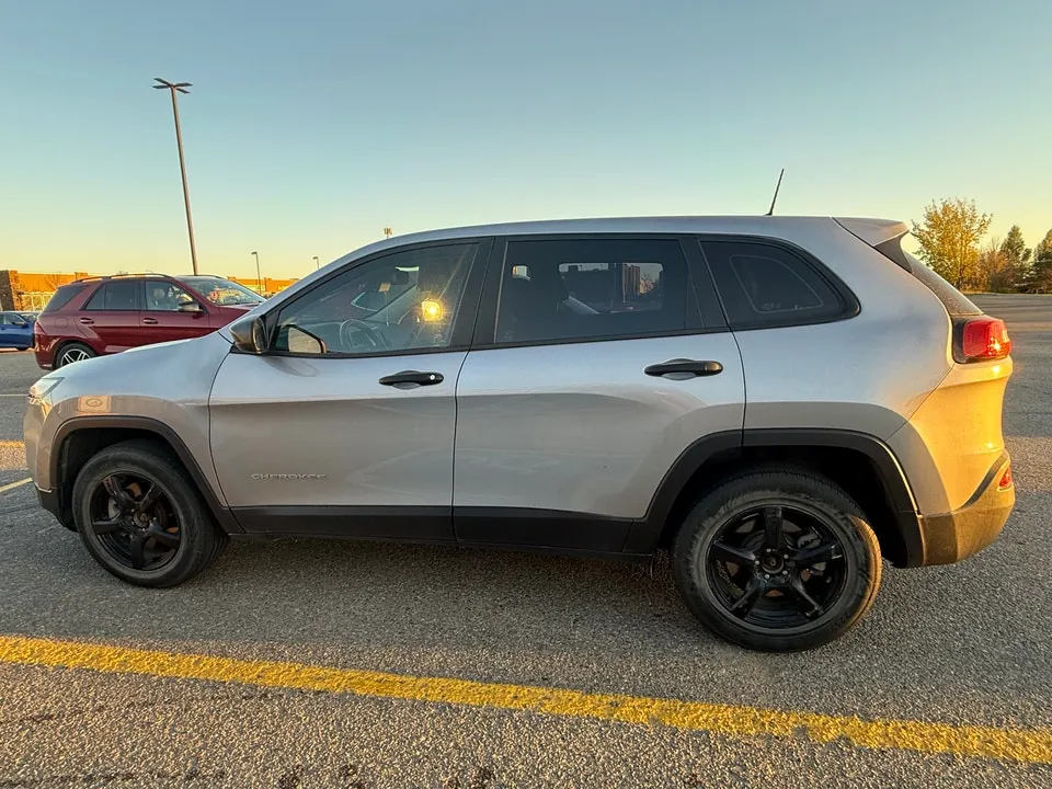 Jeep Cherokee 2017 photo 3