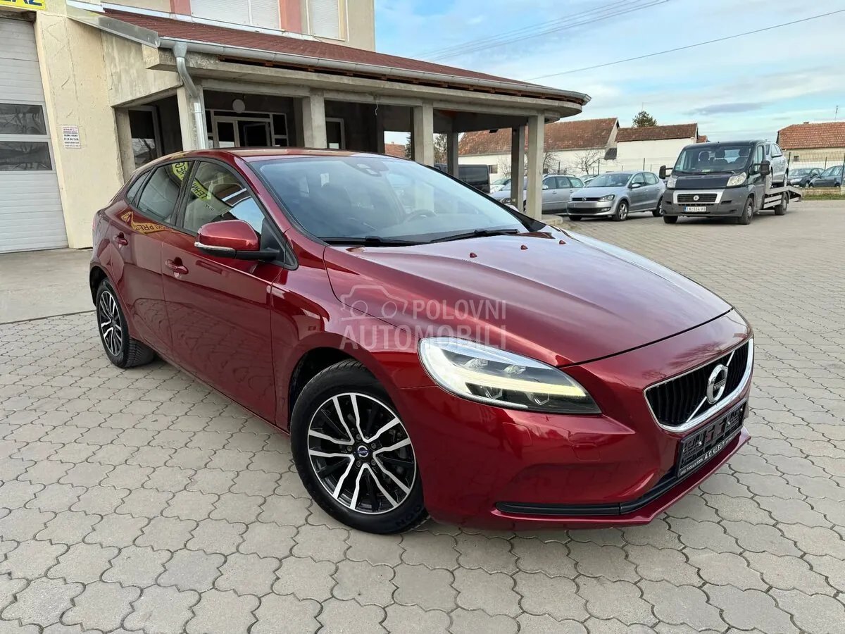 Volvo V40 2016 photo 2