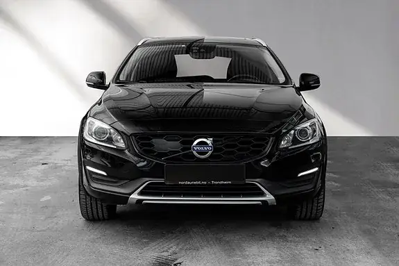 Volvo V60 Cross Country 2016 photo 3
