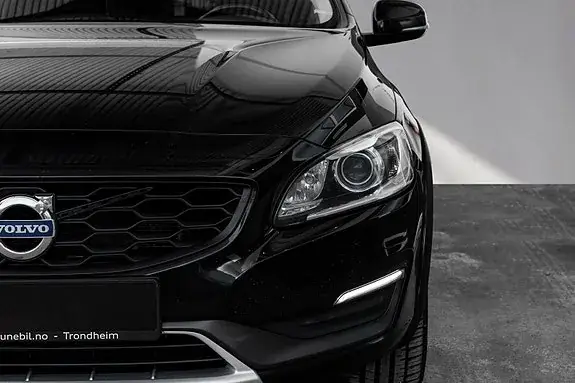 Volvo V60 Cross Country 2016 photo 4