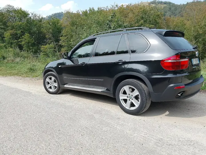 BMW X5 2009 photo 4