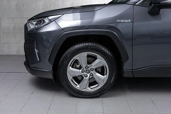 Toyota Rav4 2019 photo 2
