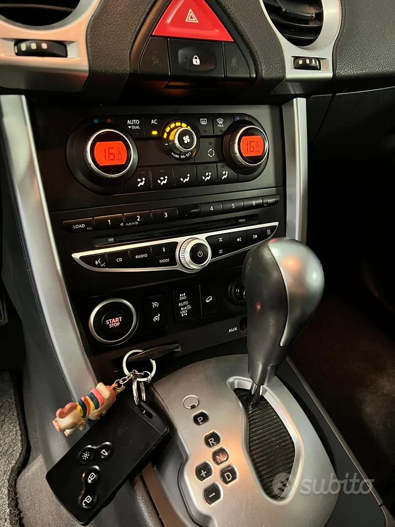 Renault Koleos 2009 photo 4