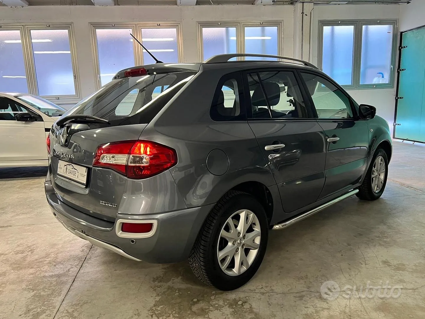 Renault Koleos 2009 photo 2