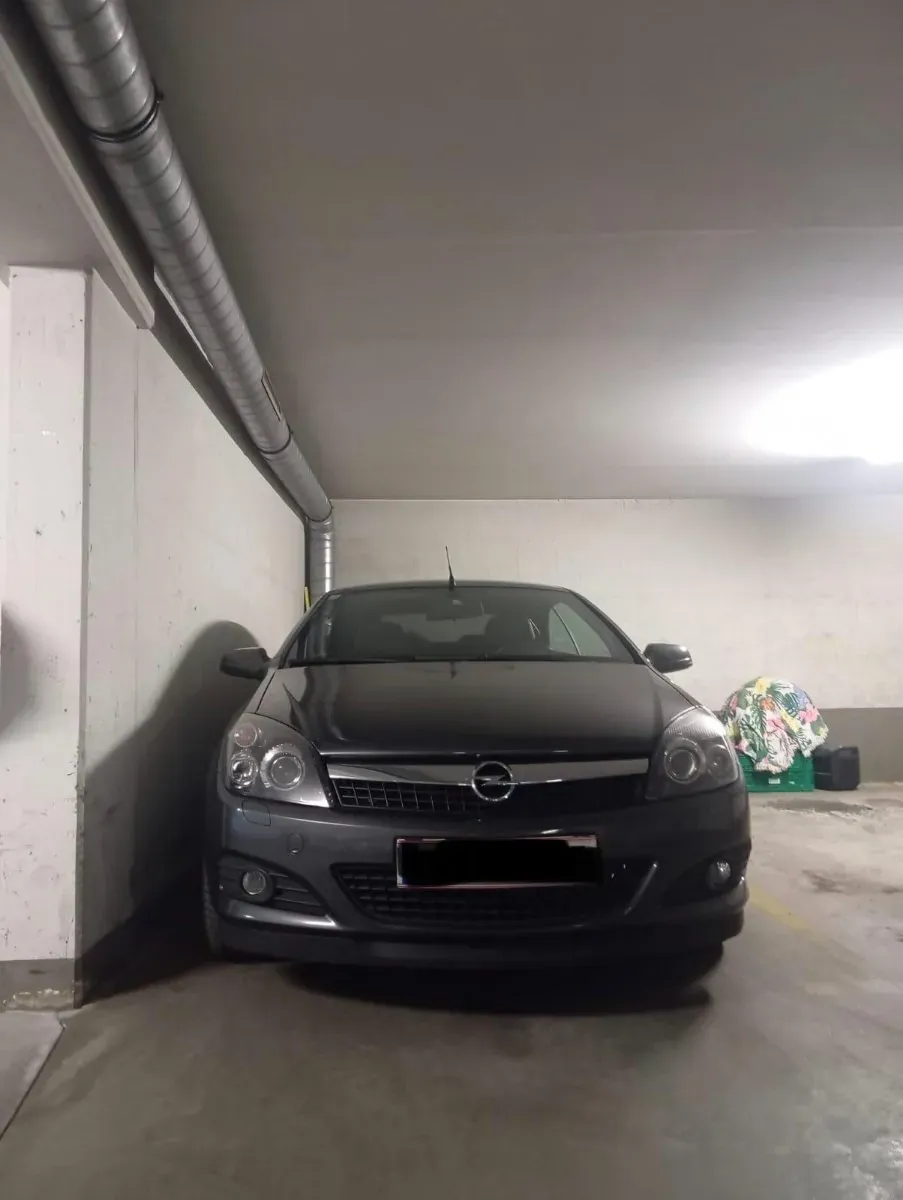 Opel Astra 2009 photo 3