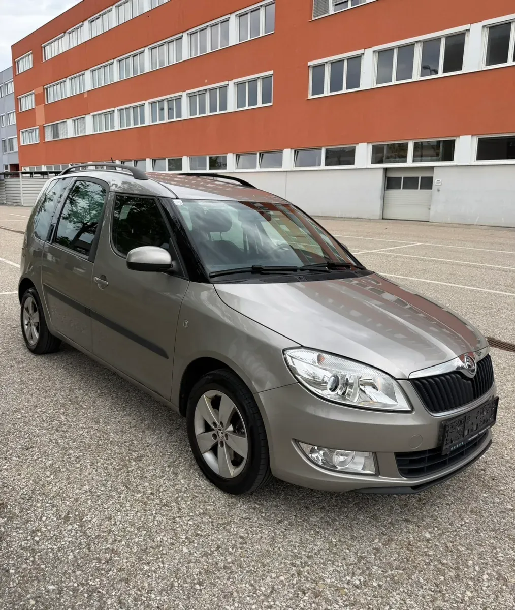 Skoda Roomster 2015 photo 3