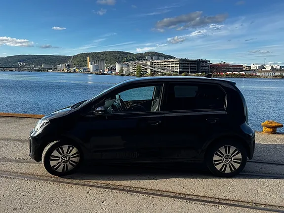 Volkswagen E-Up! 2022 photo 2