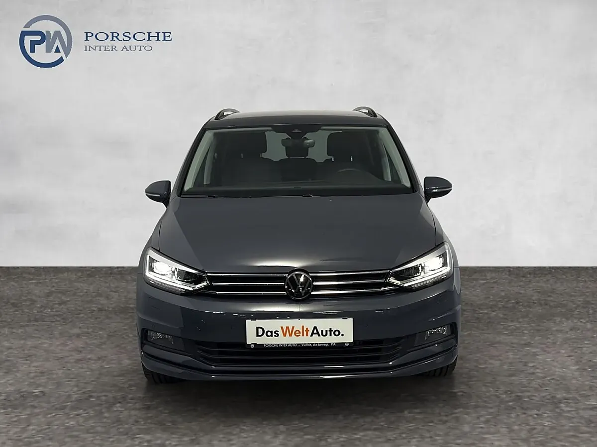 Volkswagen Touran 2025 photo 2