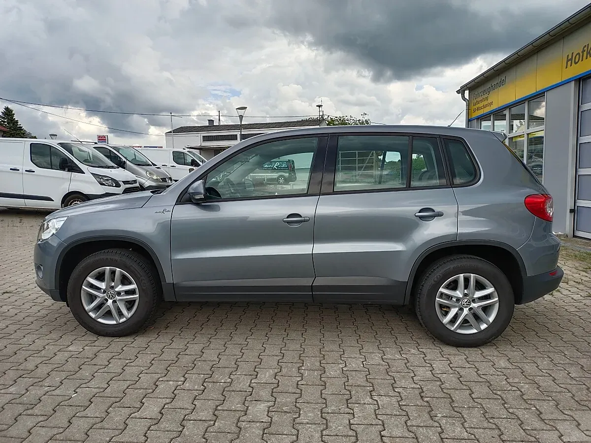 Volkswagen Tiguan 2009 photo 2