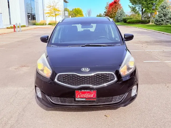 Kia Rondo 2014 photo 2