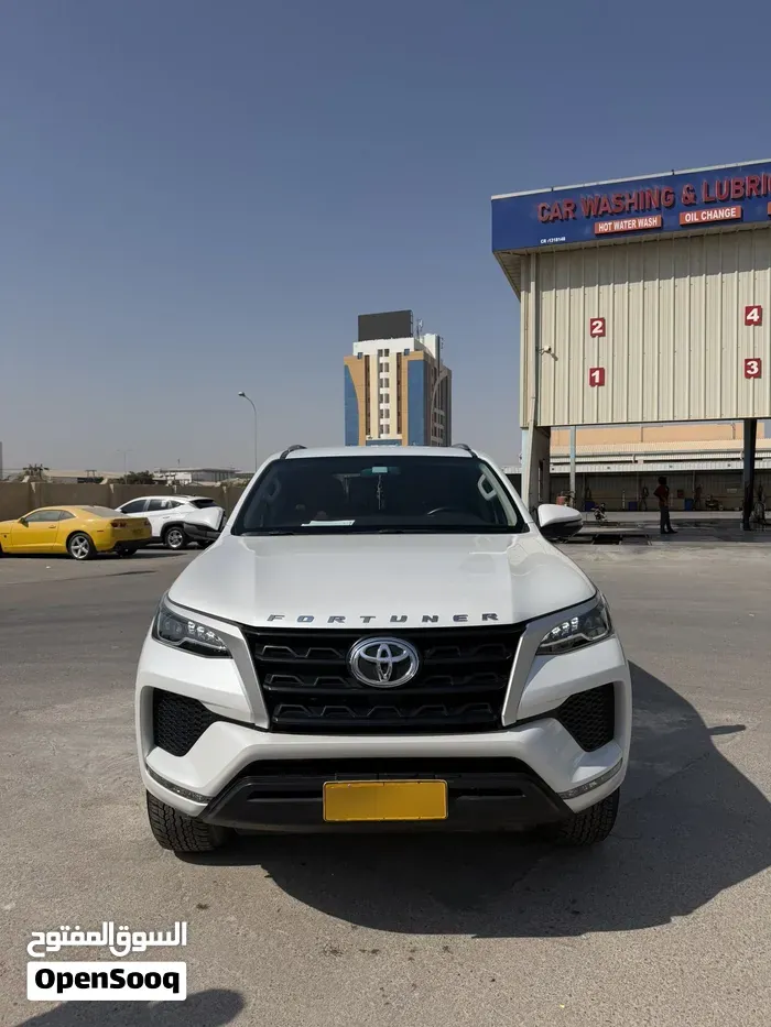Toyota Fortuner 2023 photo 2