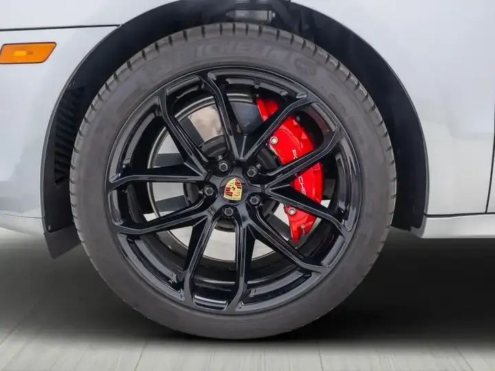 Porsche Macan 2023 photo 4