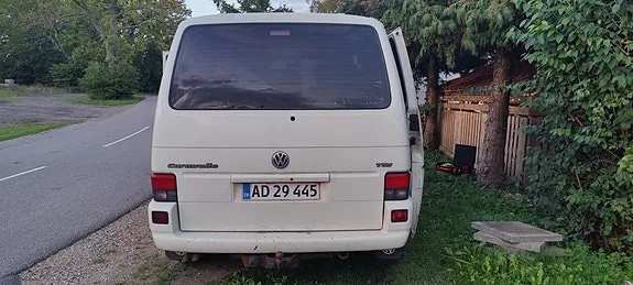 Volkswagen Caravelle 2002 photo 2