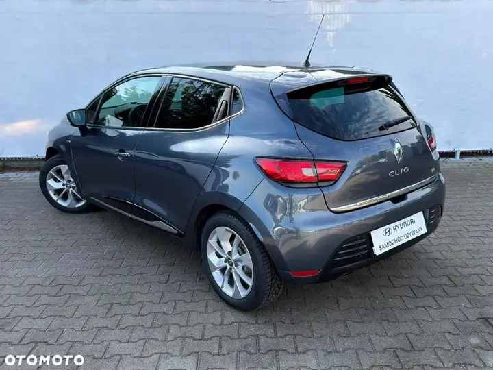 Renault Clio 2016 photo 3