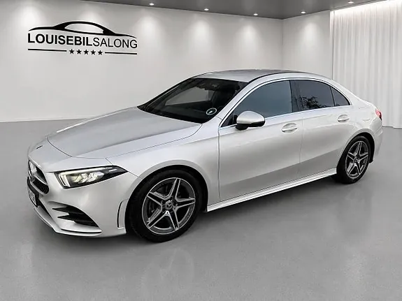 Mercedes-Benz A180