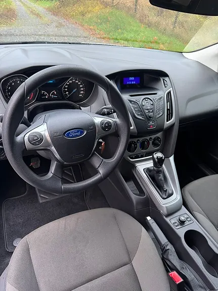 Ford Focus 2011 photo 5