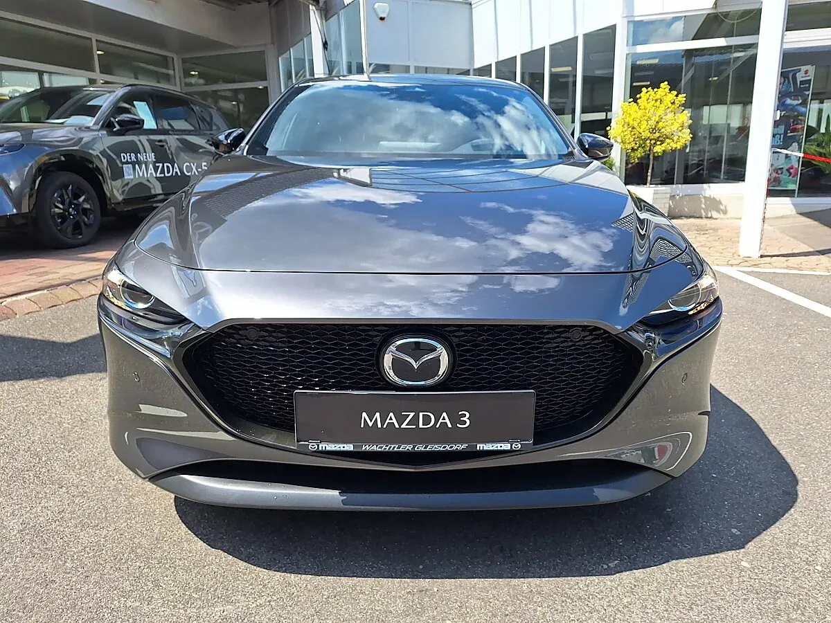 Mazda Mazda3 2026 photo 2
