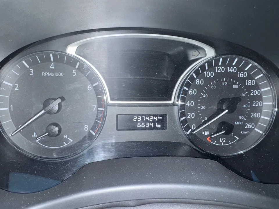 Nissan Pathfinder 2013 photo 5