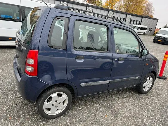 Suzuki Wagon R 2001 photo 3