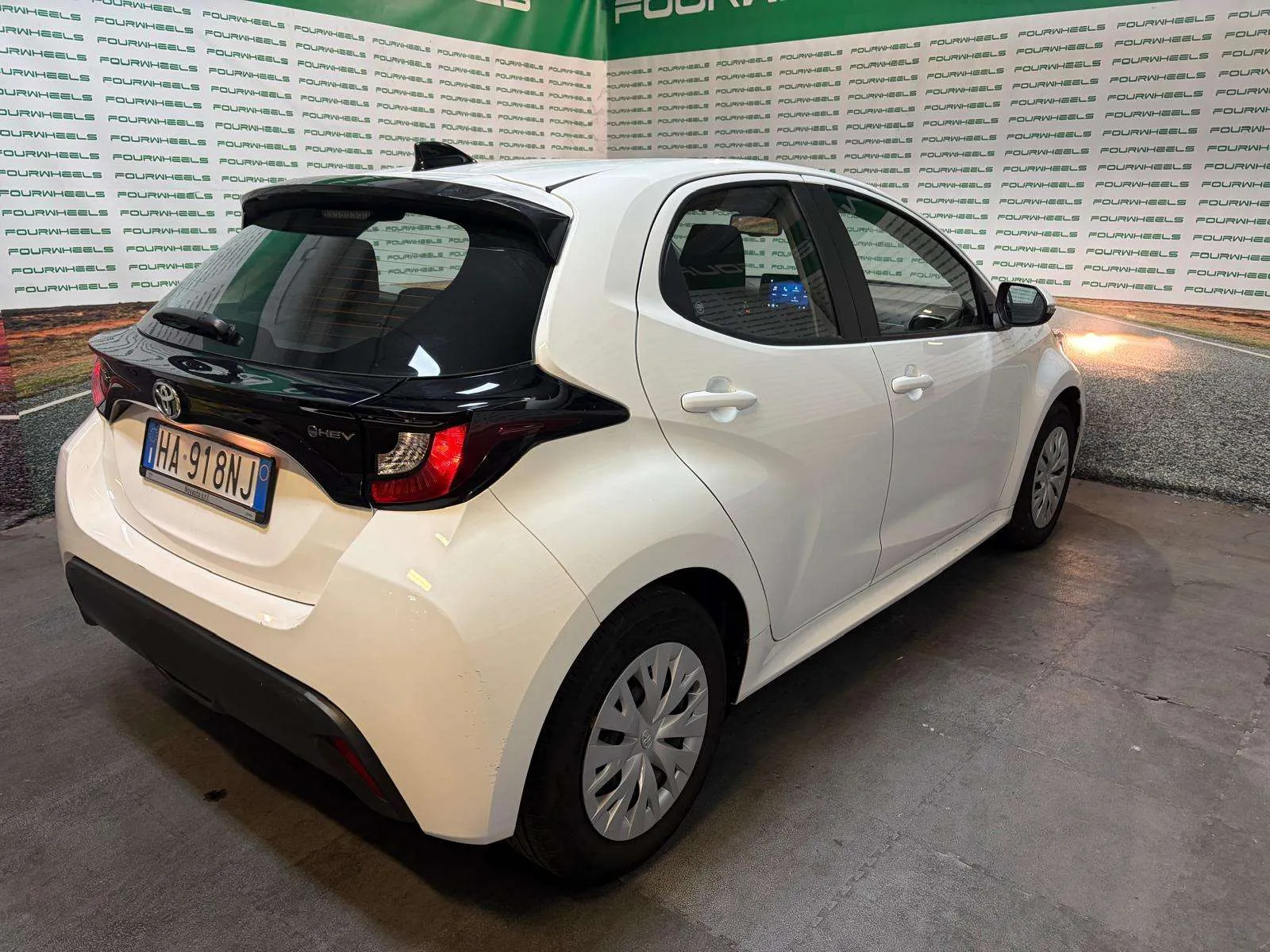 Toyota Yaris 2025 photo 4