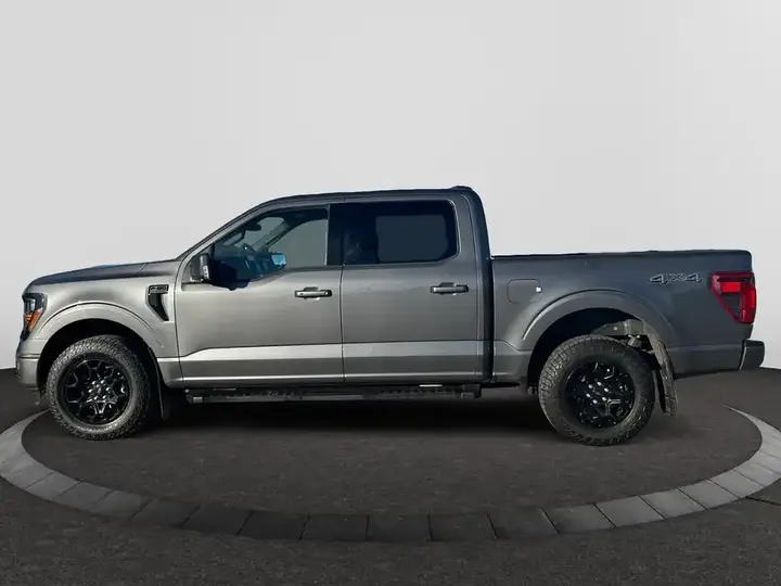 Ford F-150 2025 photo 2