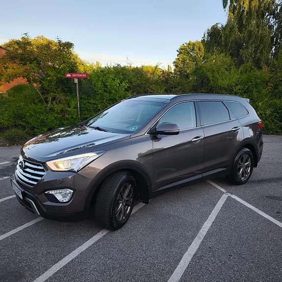 Hyundai Santa Fe 2014 photo 2