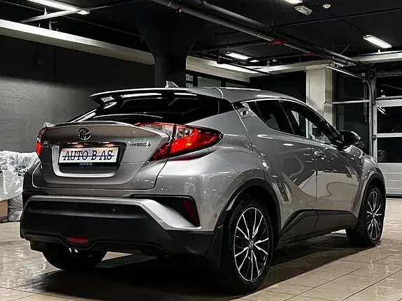 Toyota C-Hr 2017 photo 5