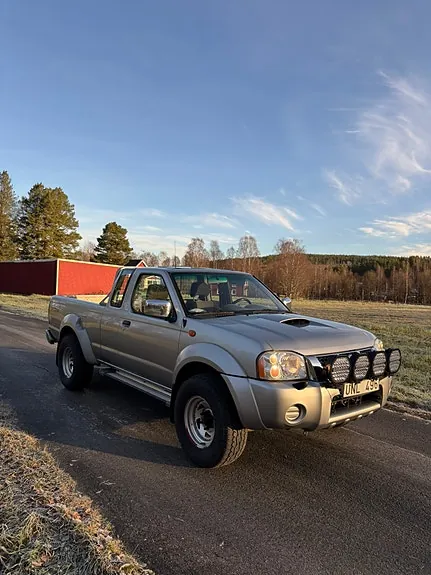 Nissan Navara 2004 photo 5
