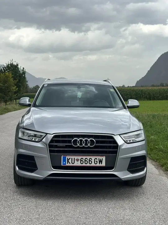 Audi Q3 2016 photo 2
