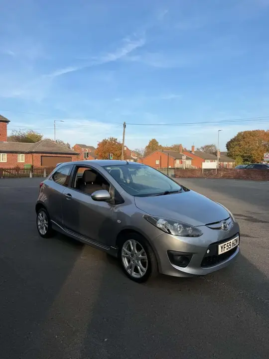 Mazda Mazda2