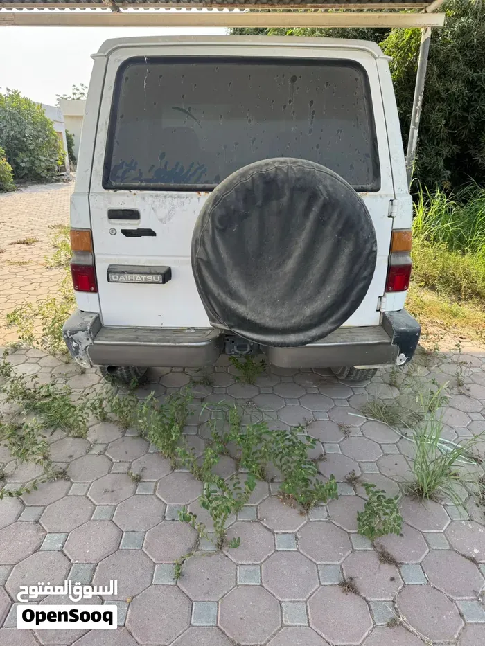 Daihatsu Yrv 1997 photo 3