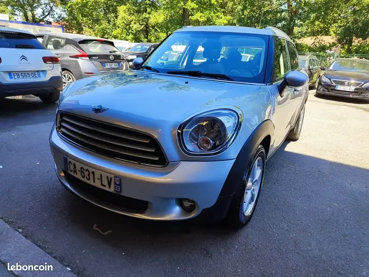Mini Mini Clubman 2012 photo 2