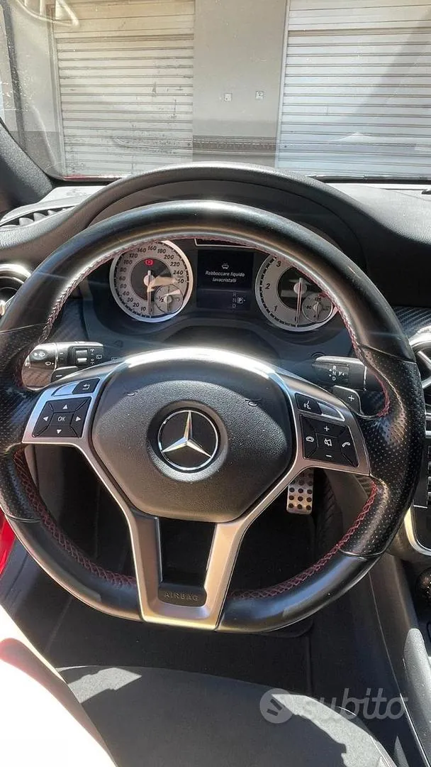 Mercedes-Benz A 2015 photo 5