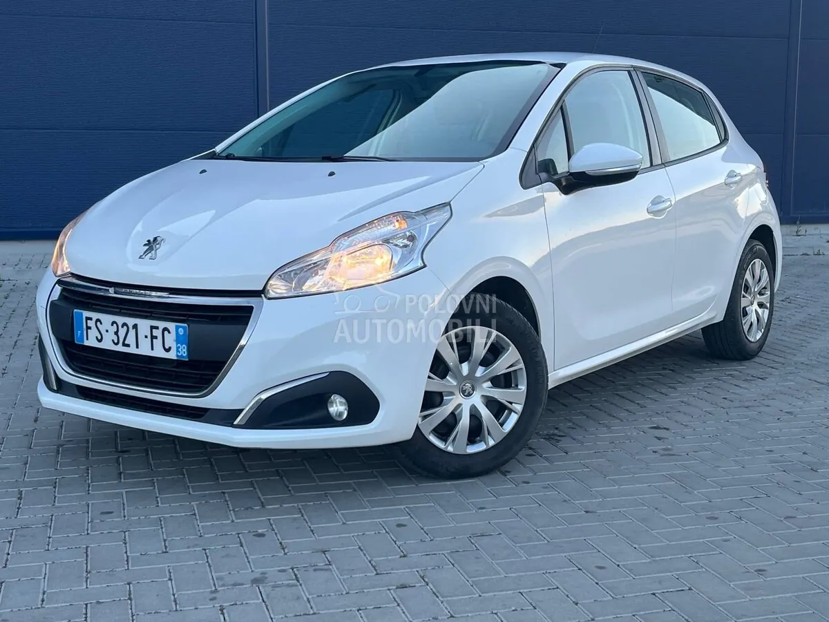 Peugeot 208