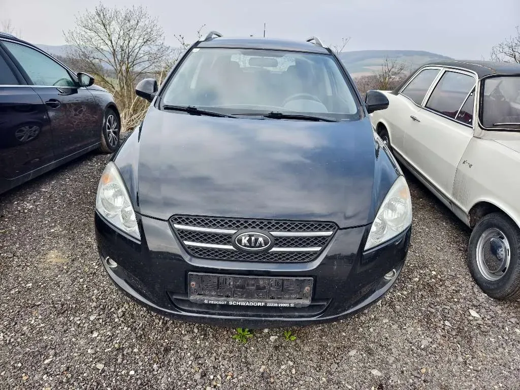 Kia Ceed 2009 photo 3