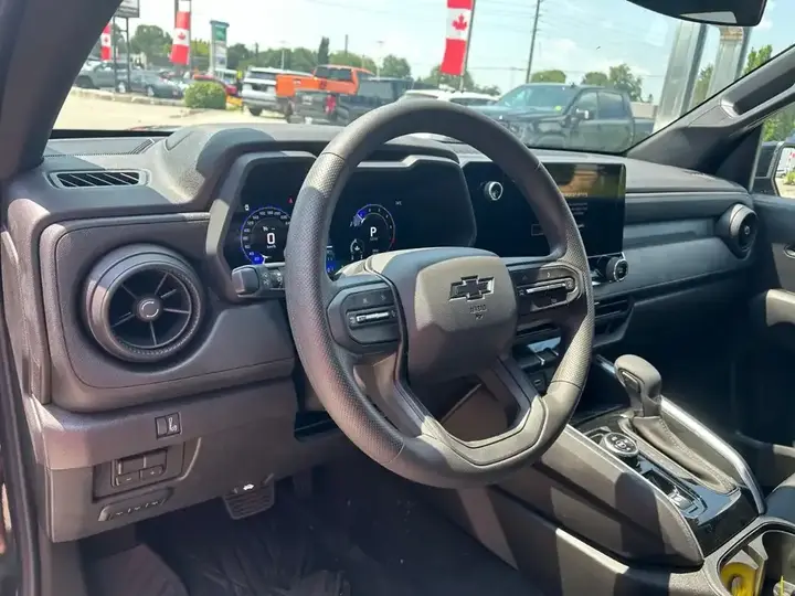 Chevrolet Colorado 2026 photo 4