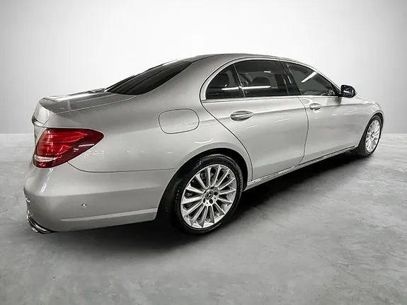 Mercedes-Benz E220 D 2017 photo 4