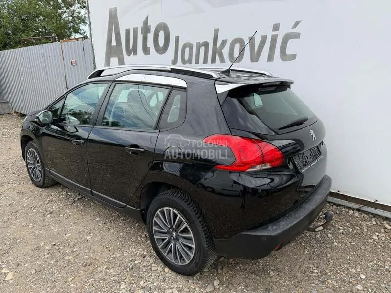 Peugeot 2008 2014 photo 2