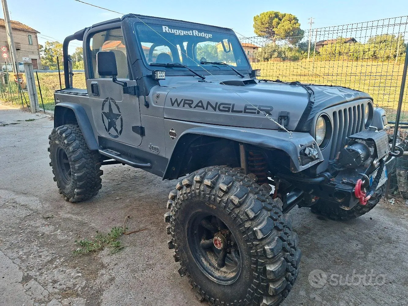 Jeep Wrangler 2000 photo 2
