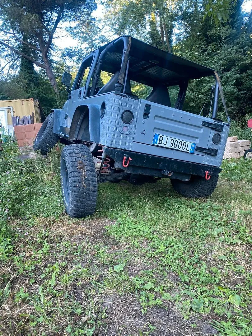 Jeep Wrangler 2000 photo 4
