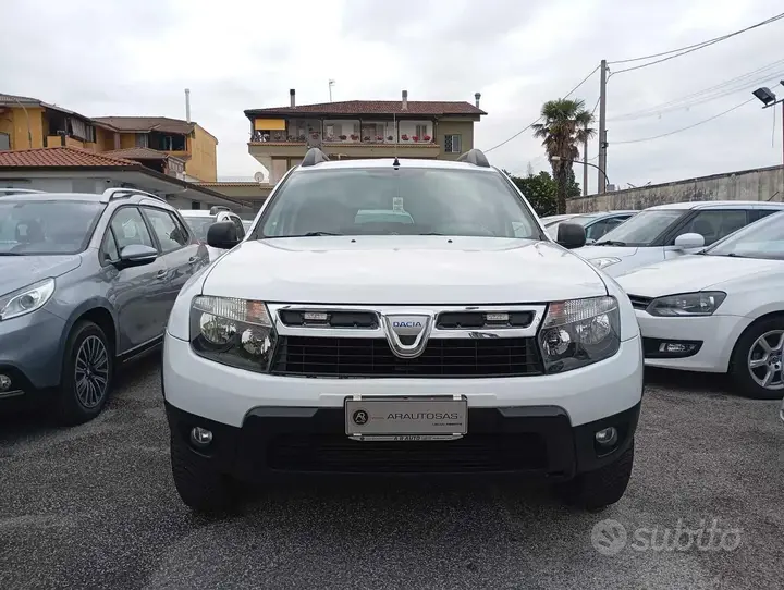 Dacia Duster 2011 photo 3