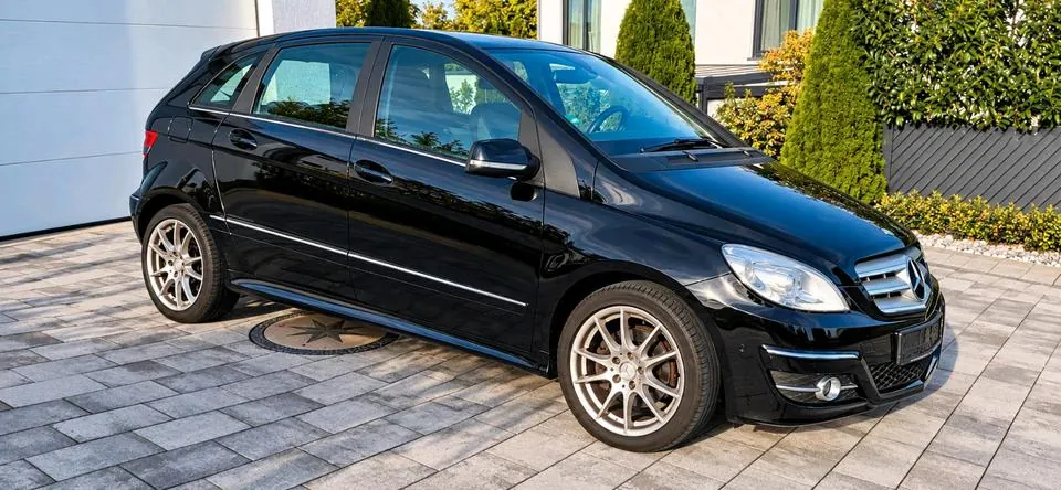 Mercedes-Benz B-Class