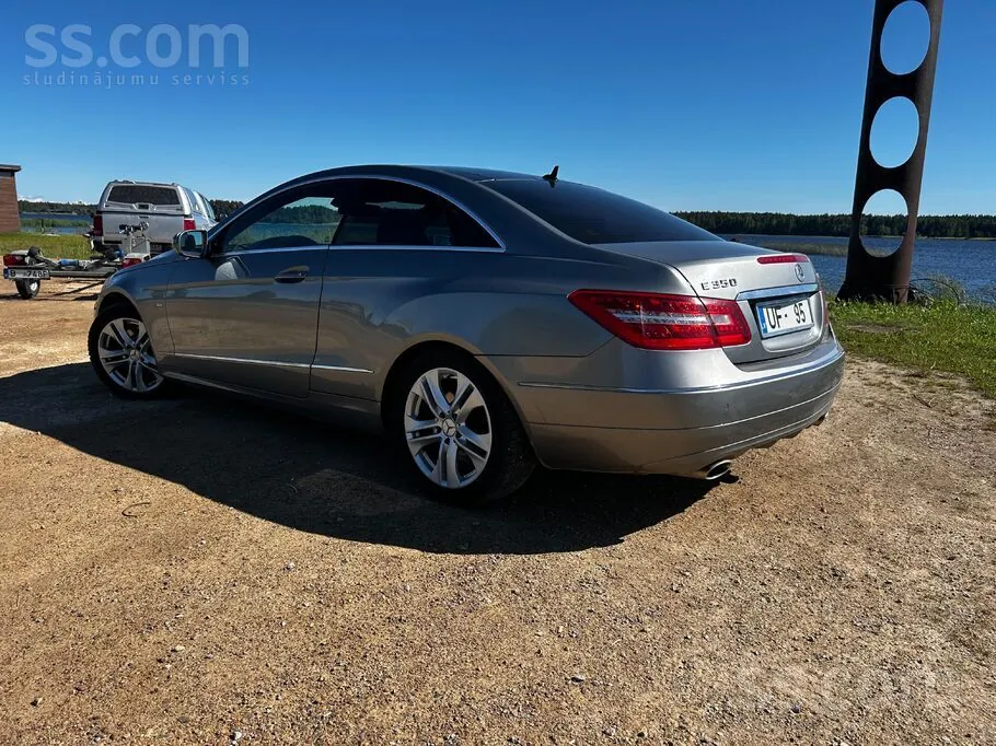 Mercedes-Benz E350 2009 photo 5
